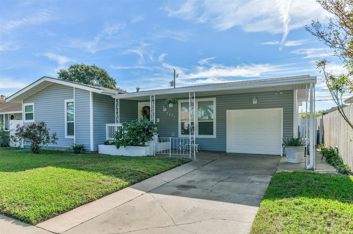 Real estate property located at 7201 Sycamore, Galveston, Gulf Village 1, Galveston, TX, US