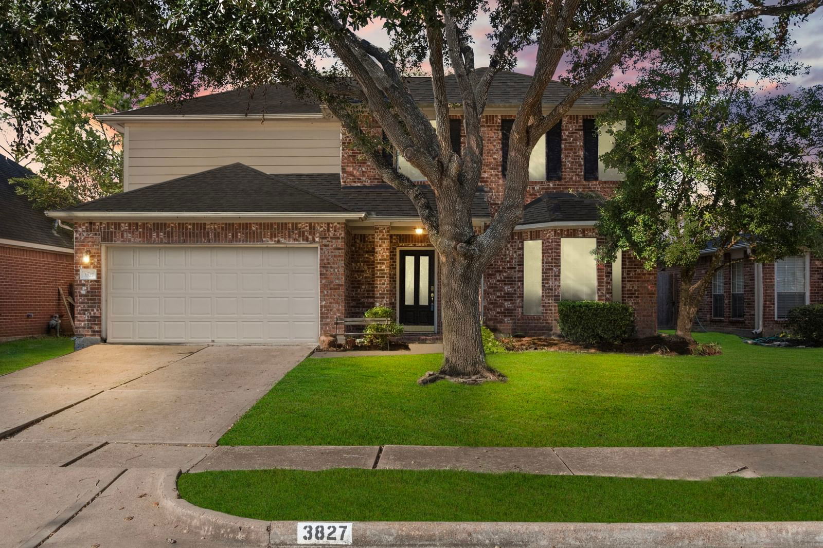 Real estate property located at 3827 Paigewood, Brazoria, Sedgefield Sec 1-2-3 At Silver, Pearland, TX, US