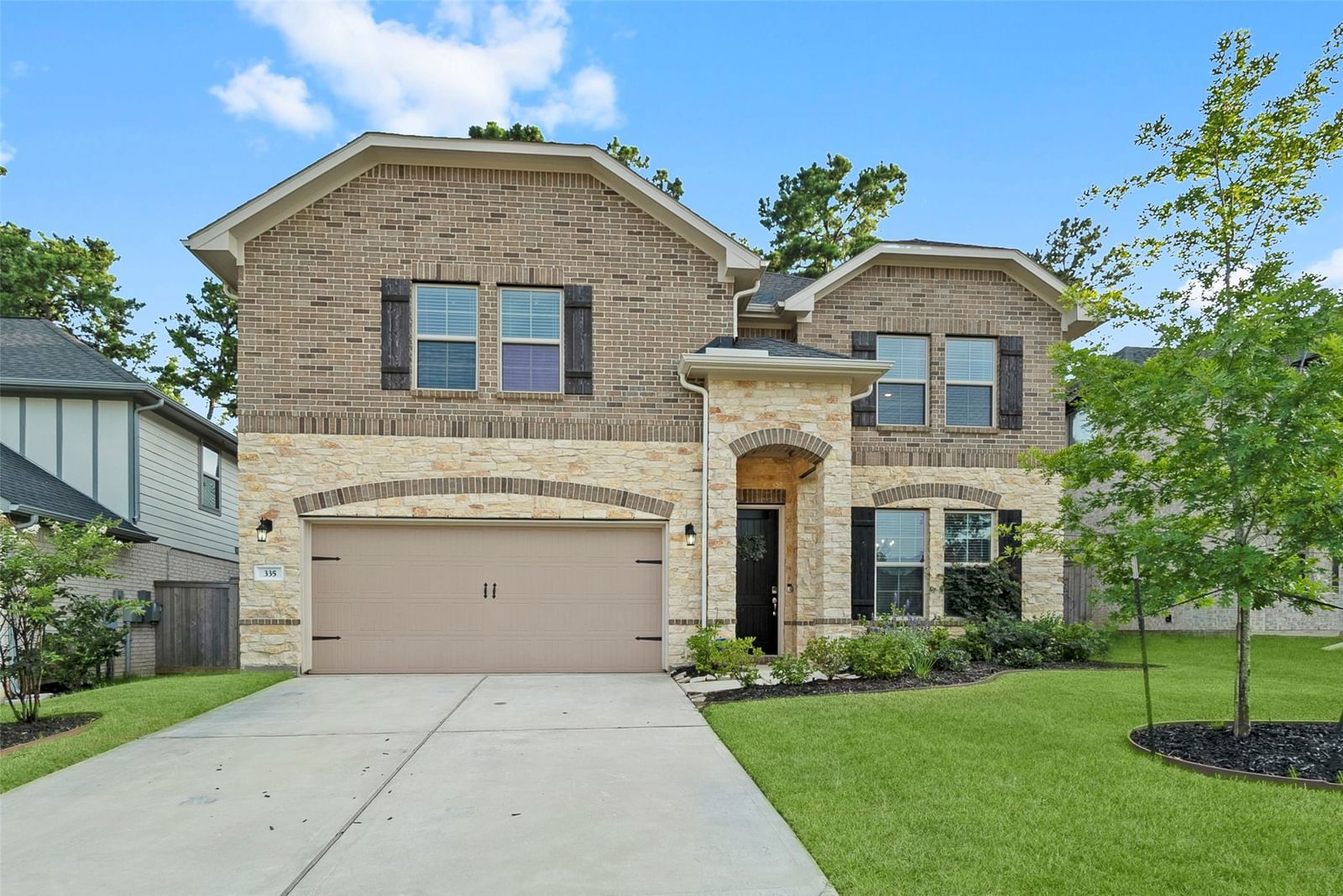 Real estate property located at 335 Silver Carp, Montgomery, The Woodlands Hills 11, Willis, TX, US