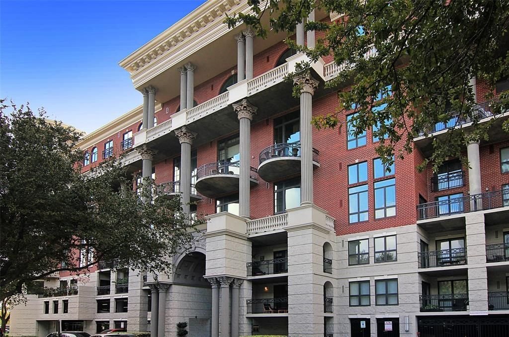 Real estate property located at 3030 Post Oak #203, Harris, Houston, TX, US