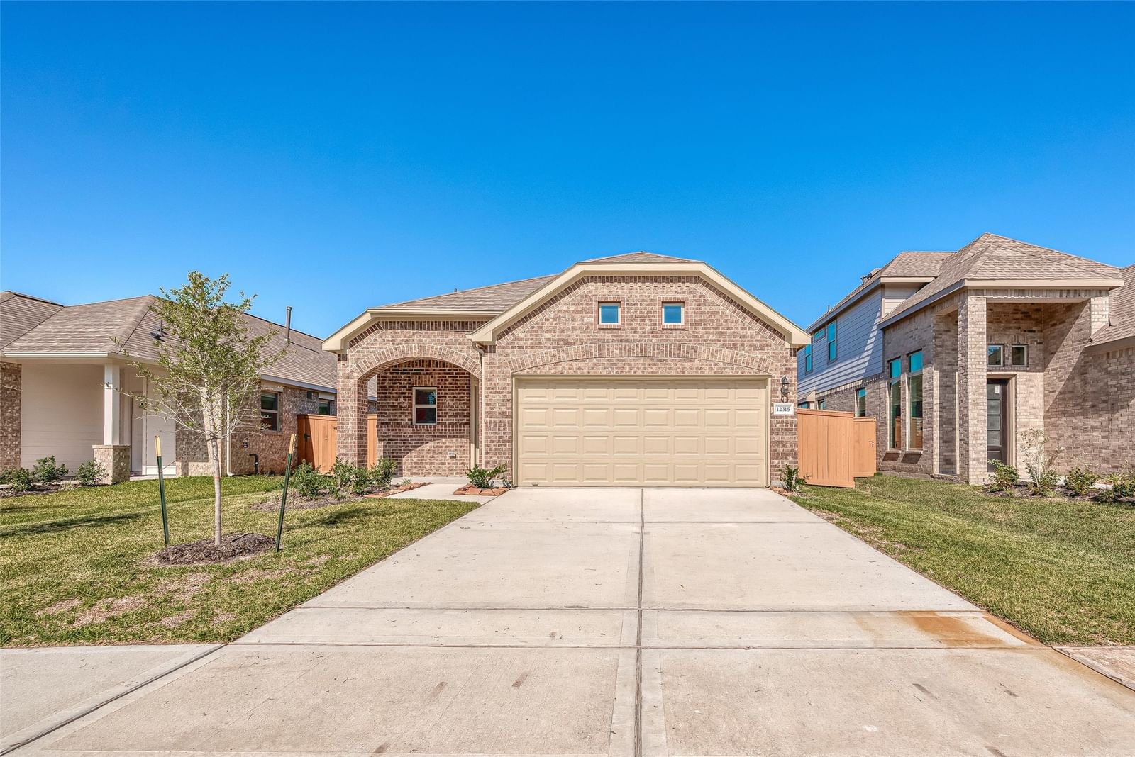 Real estate property located at 12315 Belhaven Terrace, Harris, Balmoral East, Humble, TX, US