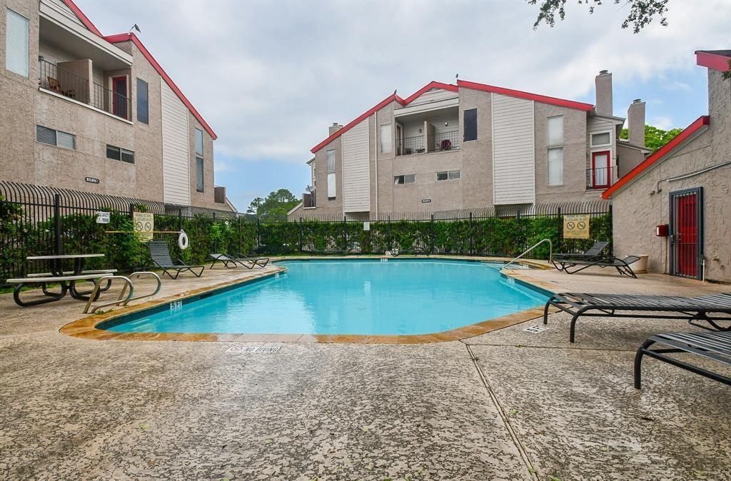 Real estate property located at 10855 Meadowglen #7, Harris, Riverstone 02 Condo Ph 01, Houston, TX, US