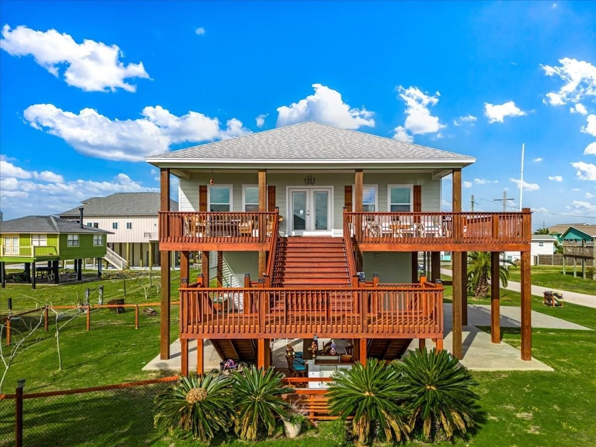Real estate property located at 919 Eastview, Galveston, Emerald Beach 2, Crystal Beach, TX, US