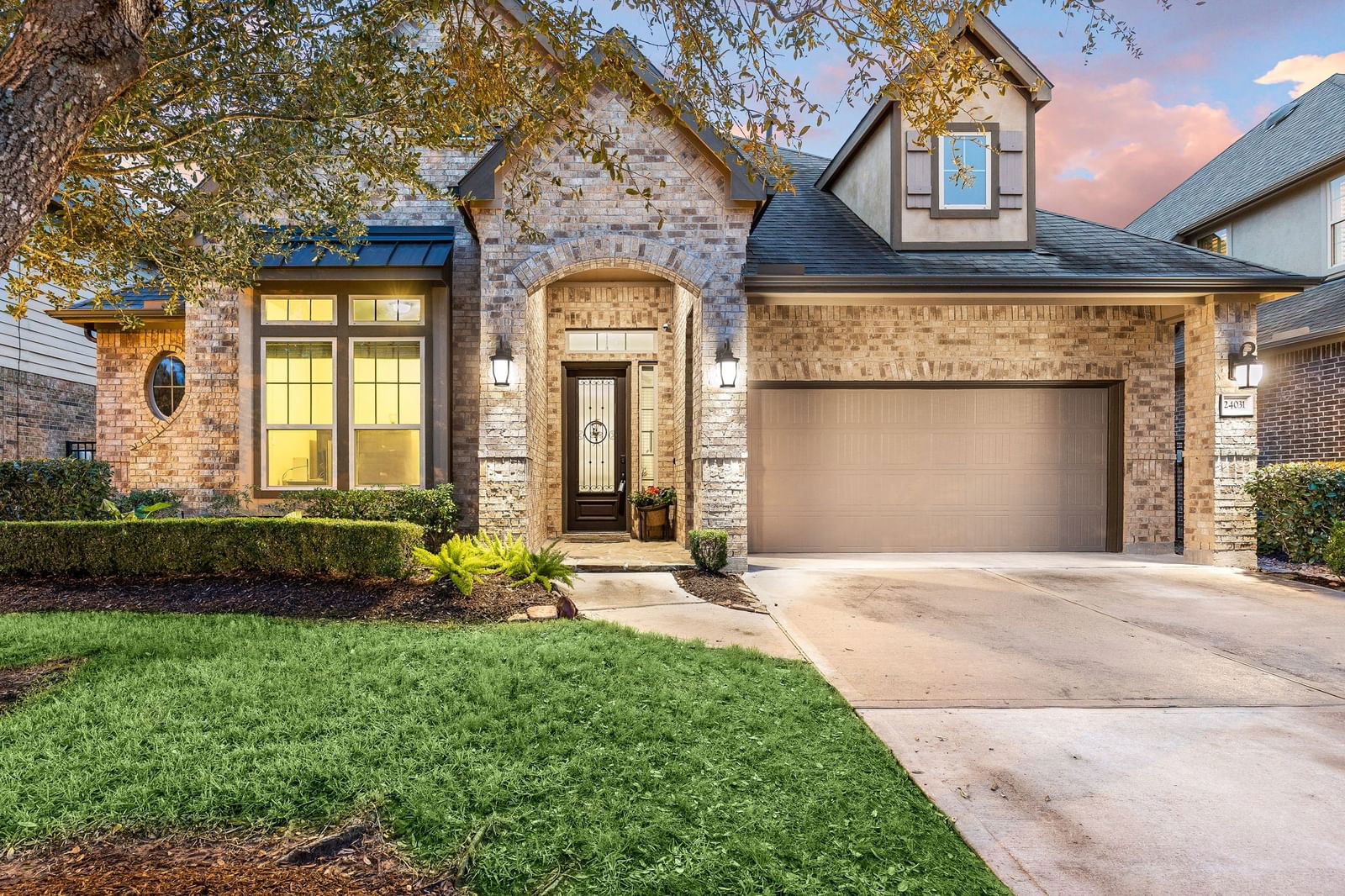 Real estate property located at 24031 Via Privato, Fort Bend, Lakes Of Bella Terra, Richmond, TX, US