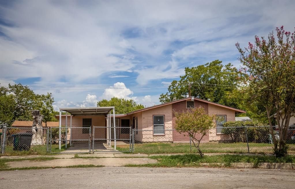 Real estate property located at 7319 Westbriar, Bexar, NCB 15578, San Antonio, TX, US