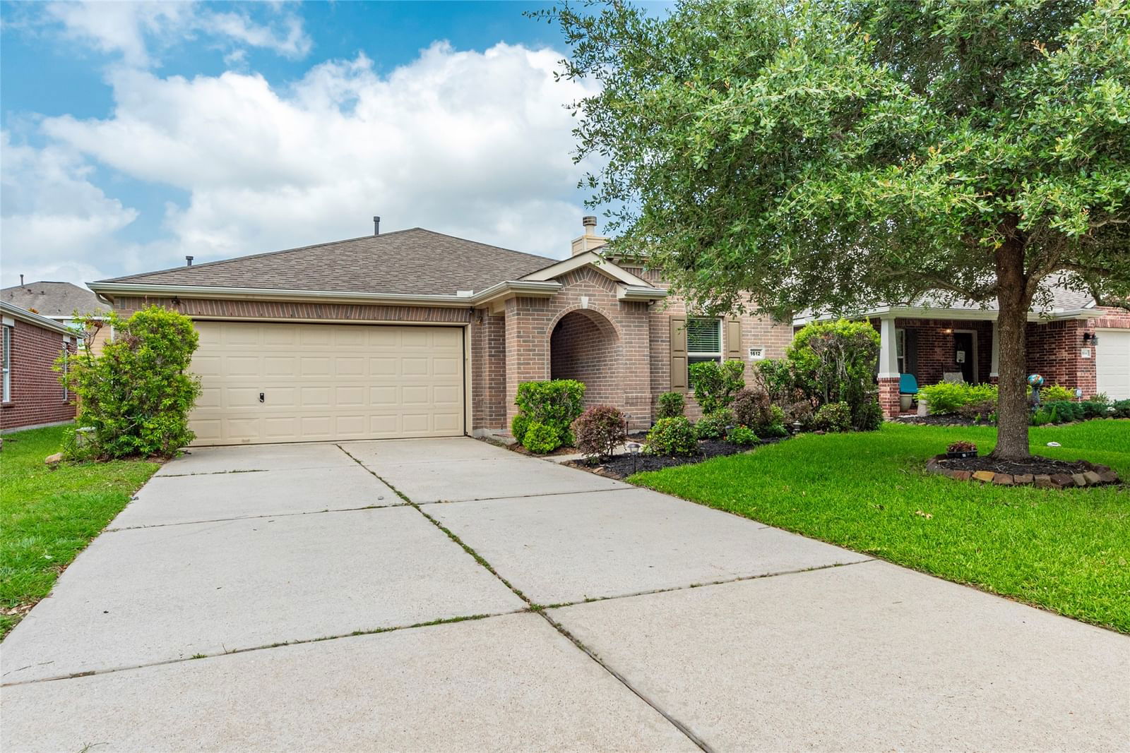 Real estate property located at 1612 Ponte Leone, Galveston, TUSCAN LAKES  SEC SF 50-1, League City, TX, US