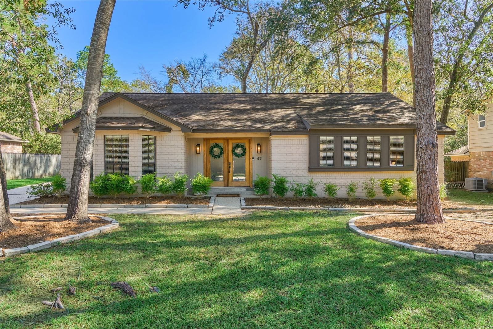 Real estate property located at 47 Torch Pine, Montgomery, The Woodlands Panther Creek, The Woodlands, TX, US