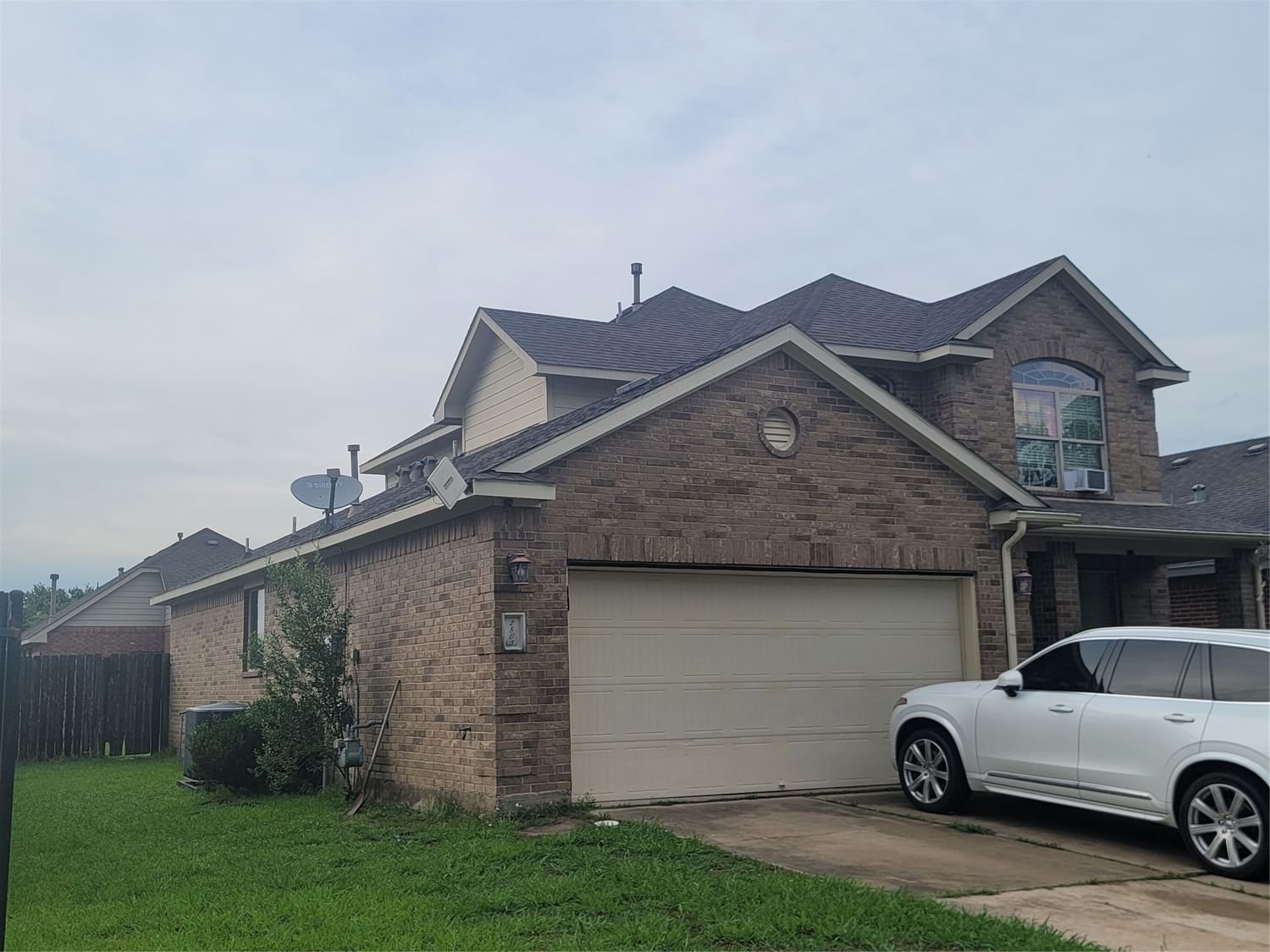 Real estate property located at 2803 Silver Bend, Brazoria, Sterling Lakes At Iowa Colony, Rosharon, TX, US