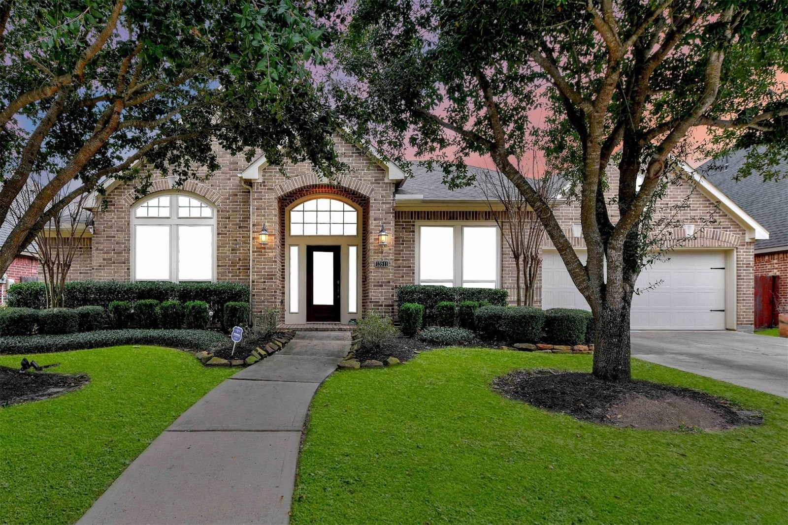 Real estate property located at 13511 Navigate Point Lane, Harris, Lakeshore, Houston, TX, US
