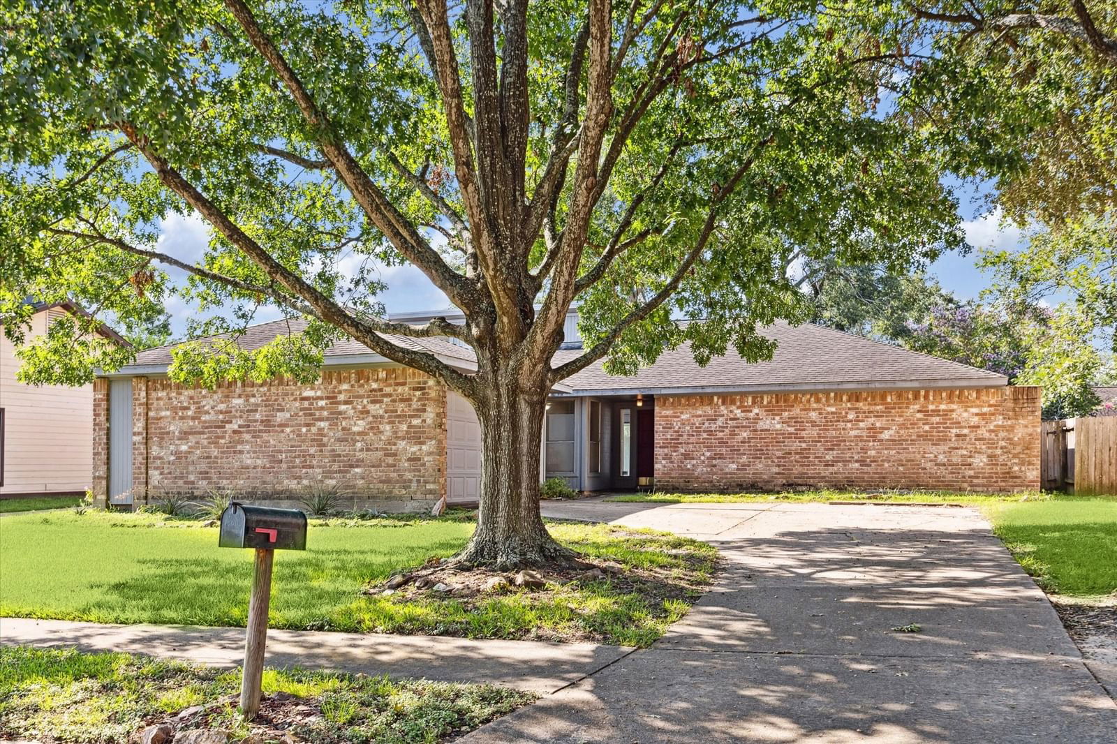 Real estate property located at 21319 Park Mount, Harris, Memorial Pkwy Sec 05, Katy, TX, US