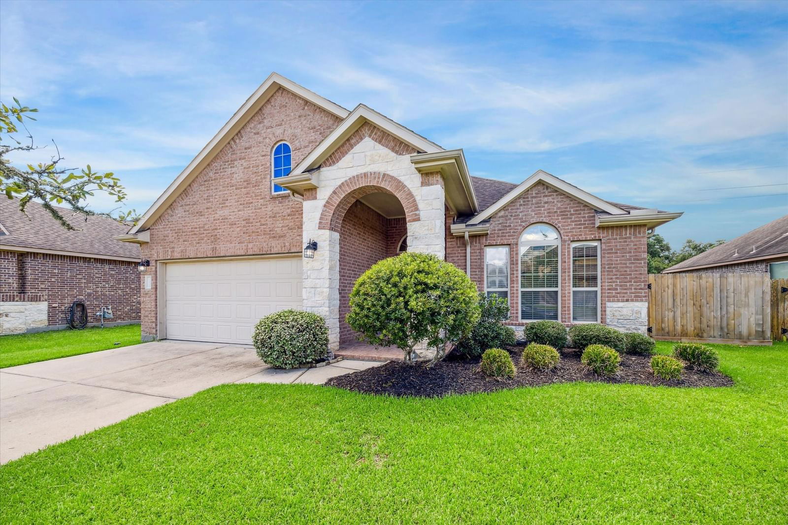 Real estate property located at 11015 Gallant Flag, Harris, Albury Trls Estates Sec 2, Tomball, TX, US