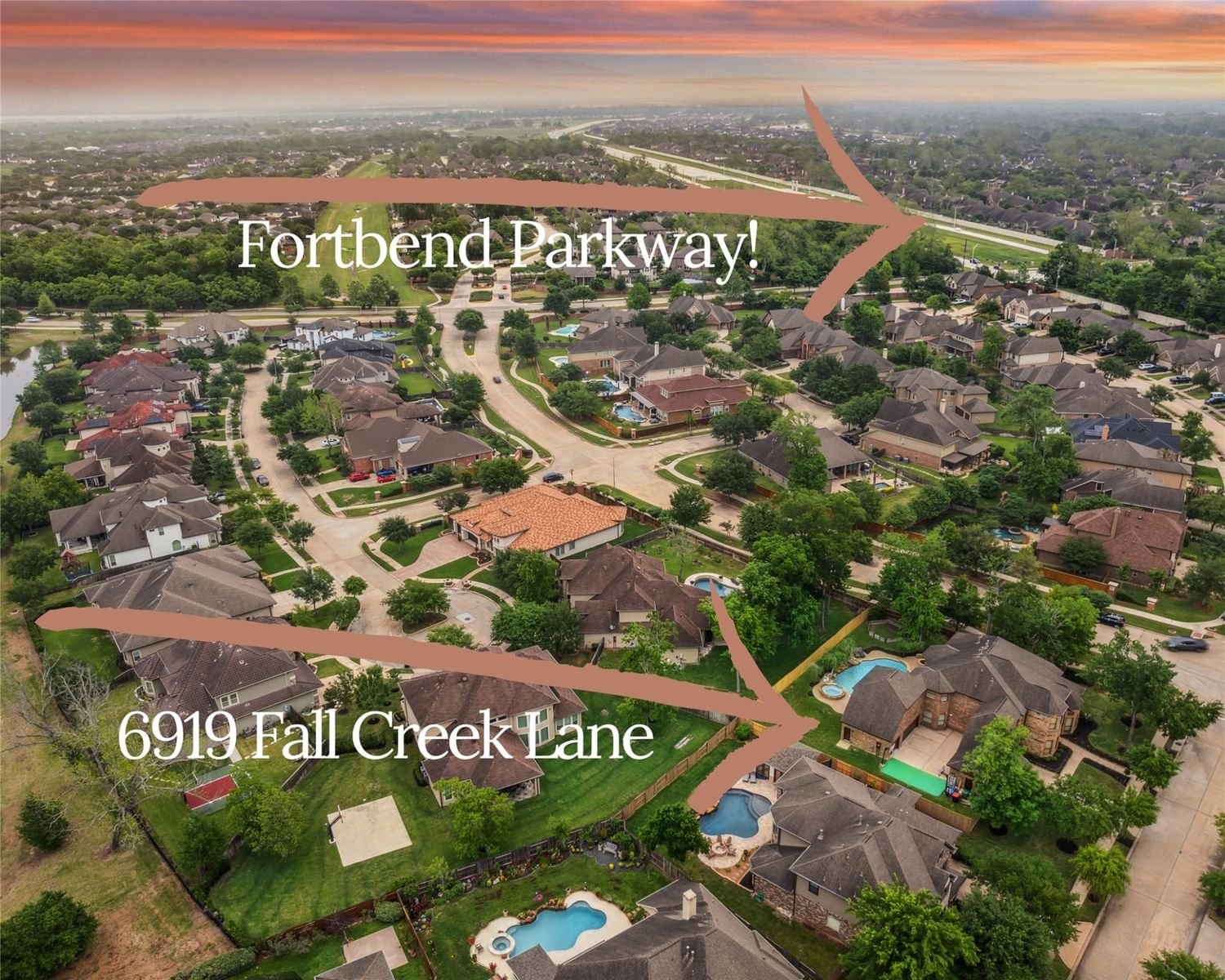Real estate property located at 6919 Fall Creek, Fort Bend, Sienna Village Of Anderson Spgs Sec 15-B, Missouri City, TX, US