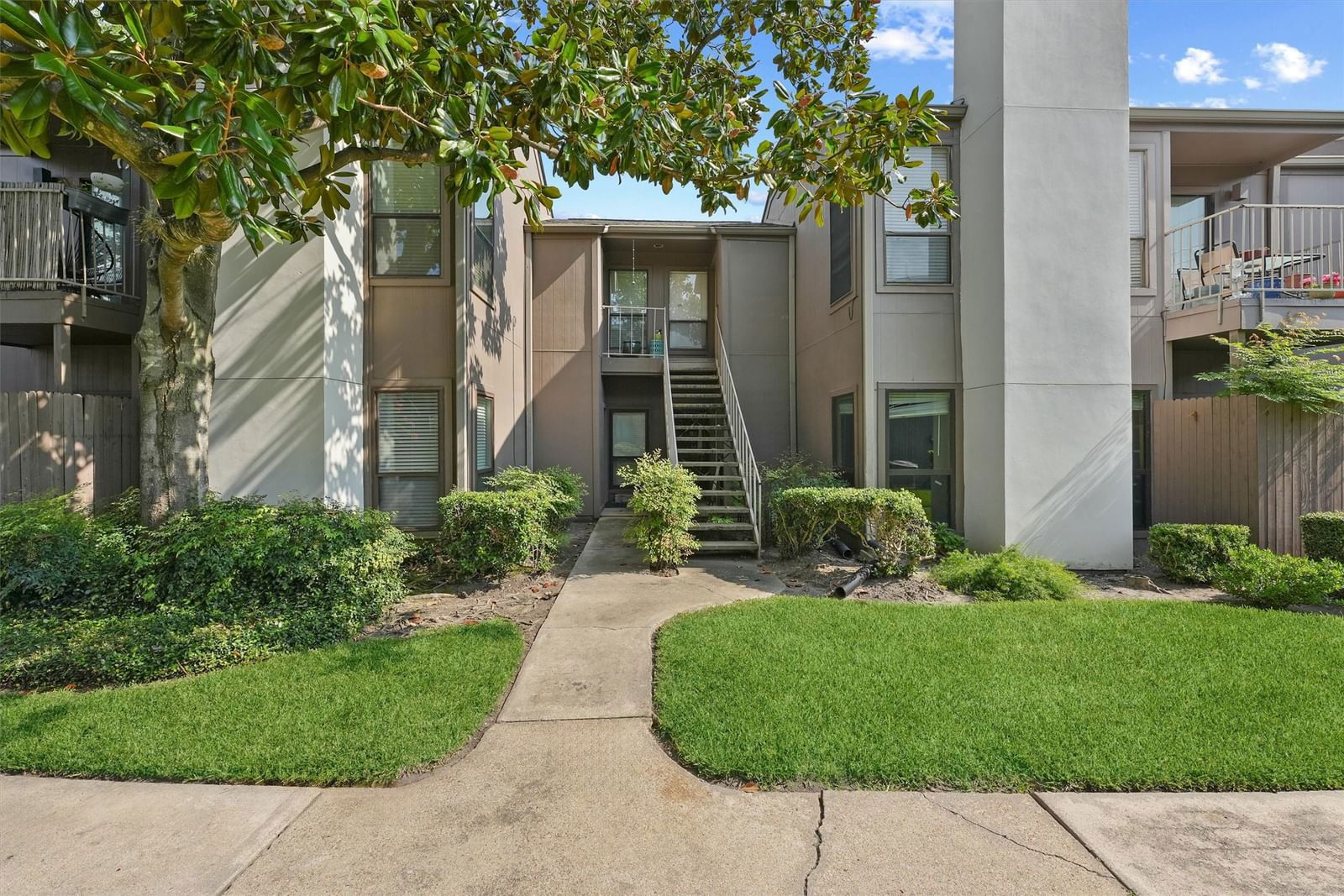 Real estate property located at 1201 Bering #75, Harris, Seven Oaks T/H Condo, Houston, TX, US