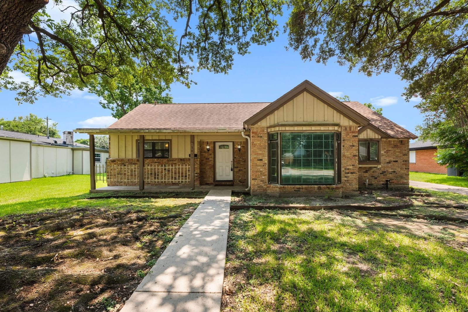 Real estate property located at 3410 Valley Brook, Harris, Fairmont Park, La Porte, TX, US