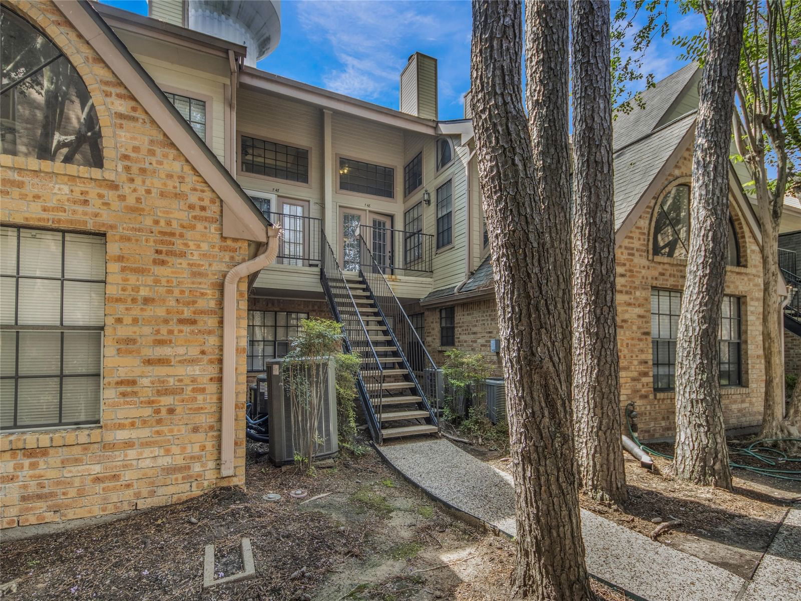 Real estate property located at 16800 Sugar Pine F48, Harris, Woods Sugar Pine Condo, Houston, TX, US