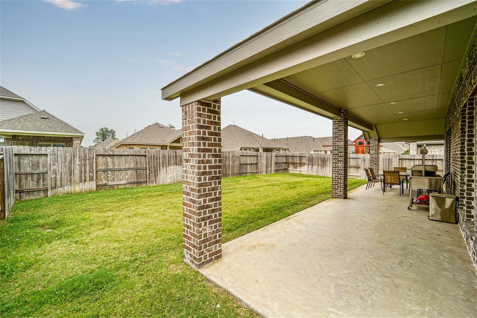 Real estate property located at 9422 Mont Ellie, Harris, Tomball, TX, US