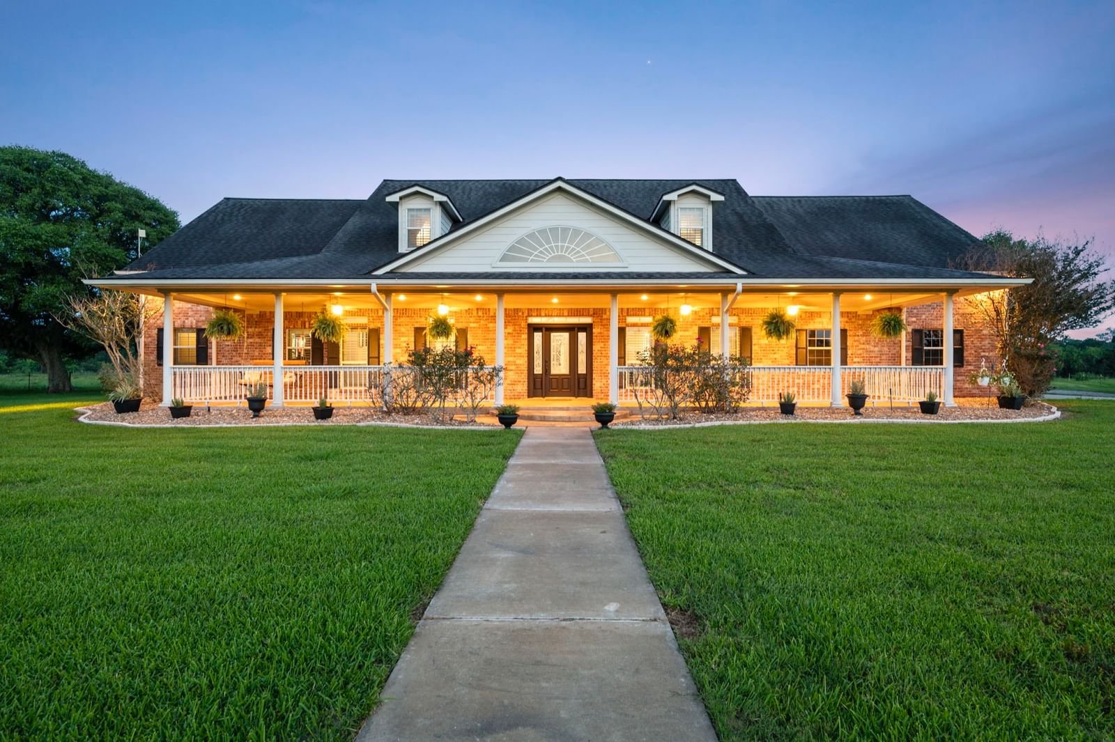 Real estate property located at 19245 FM 442, Fort Bend, S MILLER, Needville, TX, US