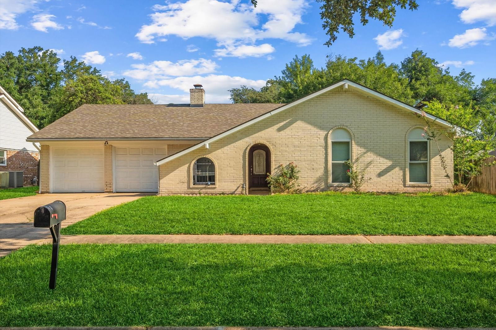 Real estate property located at 9610 Hanworth, Harris, Glenshire, Houston, TX, US