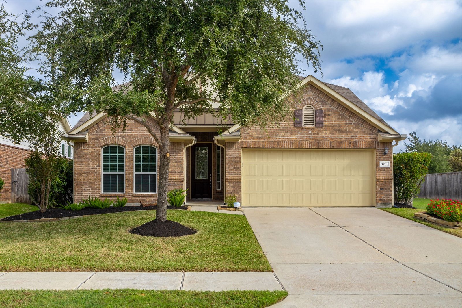 Real estate property located at 28318 Rollingwood North, Fort Bend, Katy, TX, US