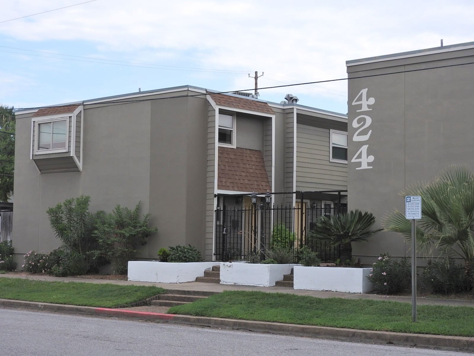 Real estate property located at 424 15th #111, Galveston, The Residency Condo 20, Galveston, TX, US