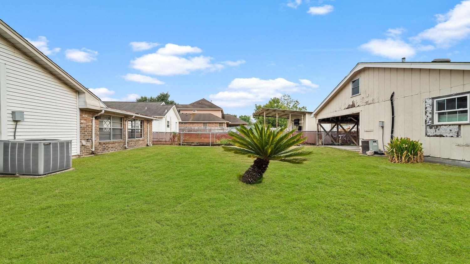Real estate property located at 1305 Avenue H, Harris, South Houston, TX, US