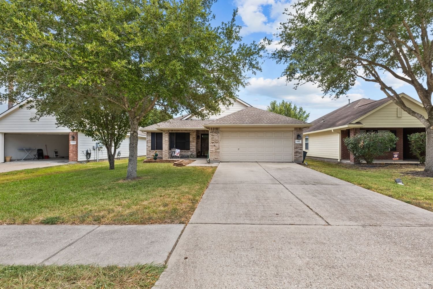 Real estate property located at 6817 Ridgewood, Galveston, Dickinson, TX, US