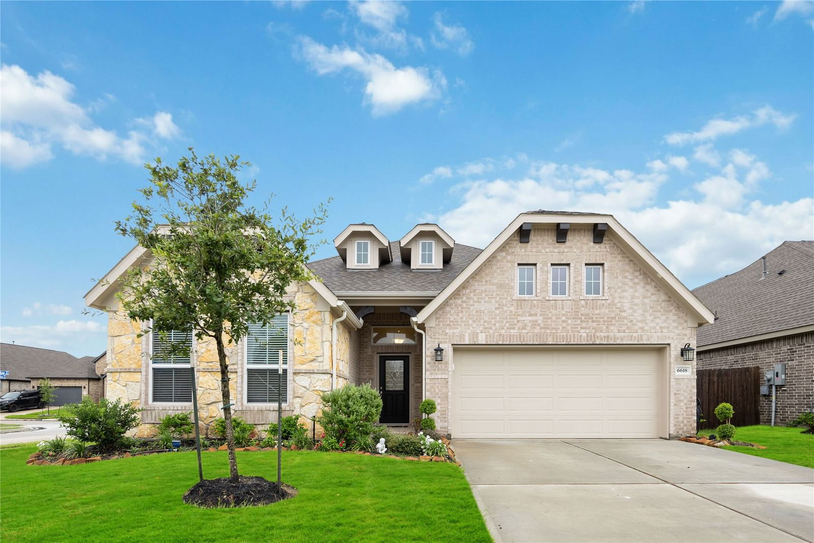 Real estate property located at 6618 Hidden Dunes, Harris, Hunters Crk Sec 8, Baytown, TX, US