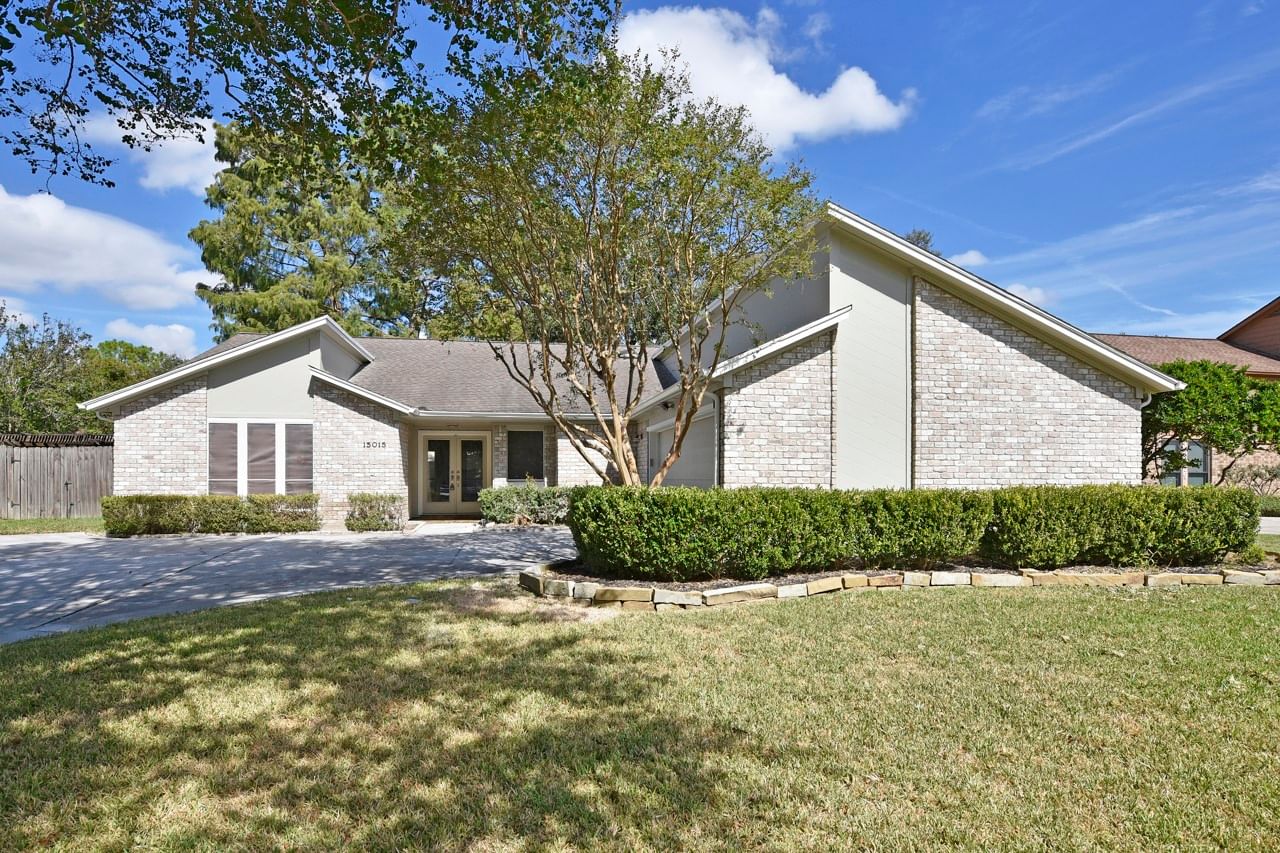 Real estate property located at 15015 Penn Hills, Harris, OAKBROOK WEST, Clear Lake City, TX, US