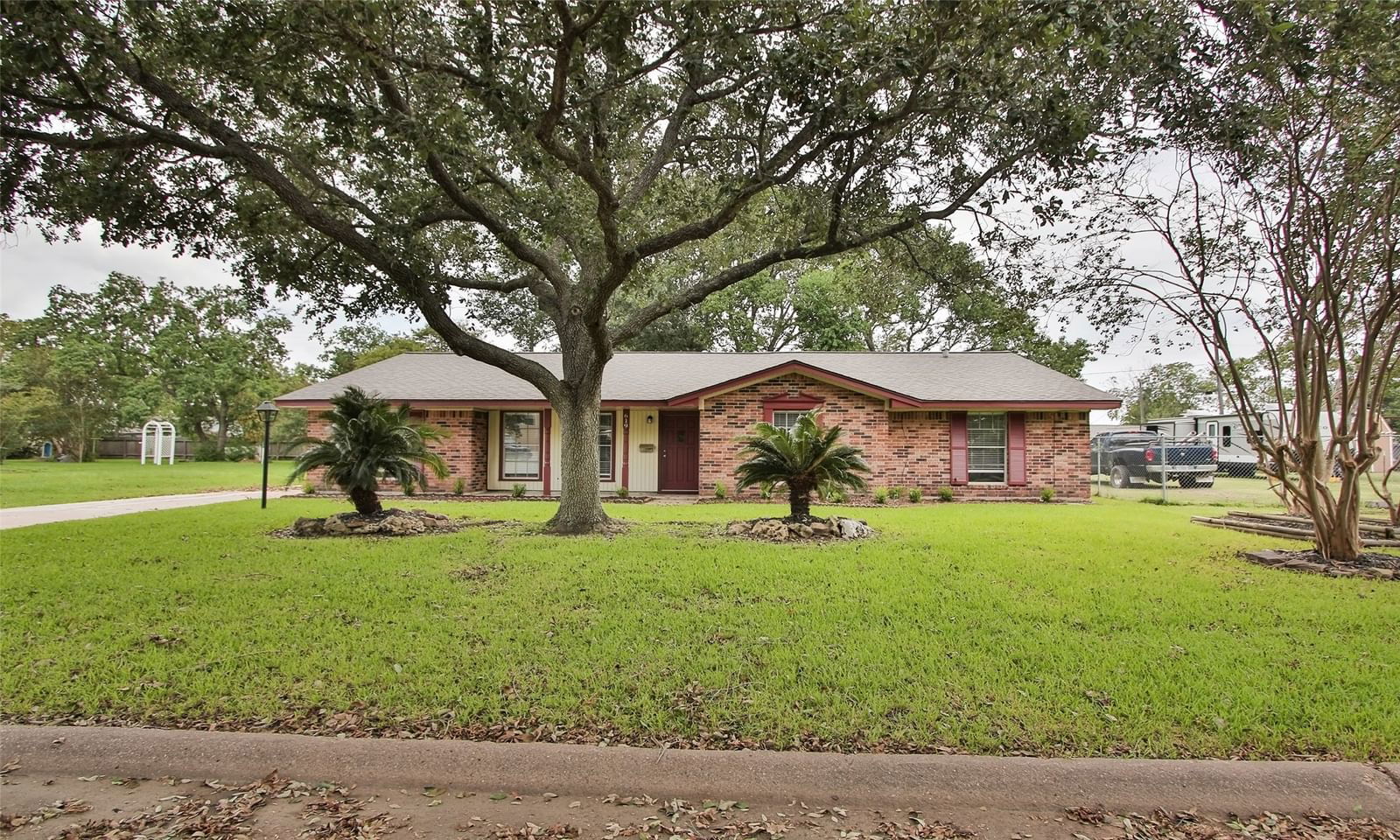 Real estate property located at 619 4th, Harris, La Porte, La Porte, TX, US