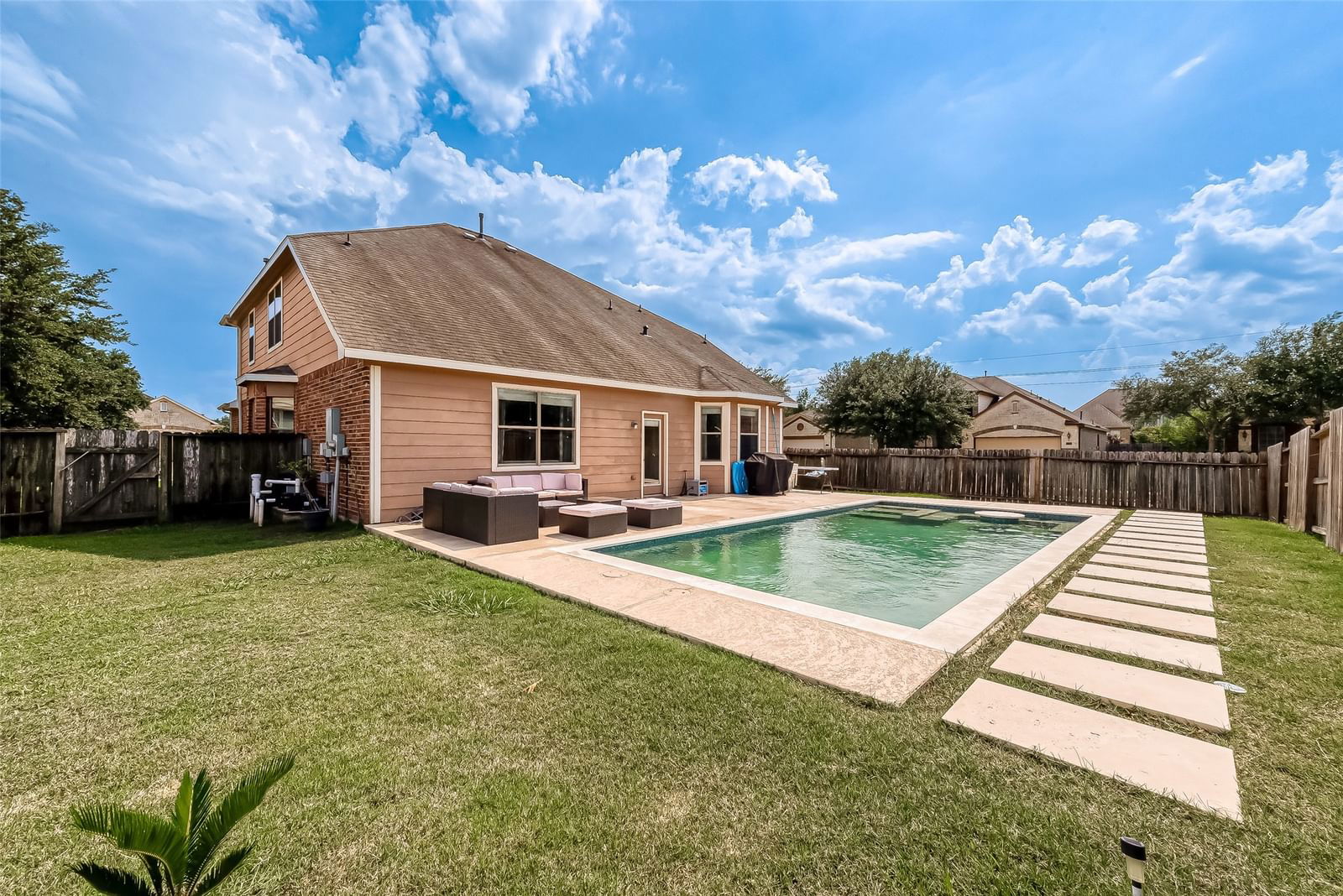 Real estate property located at 13111 Southern Way, Brazoria, Southern Trails West Sec 2, Pearland, TX, US