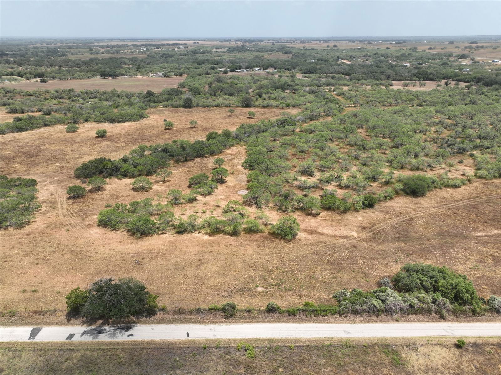 Real estate property located at TR 6 CR  124, Wilson, Floresville Green Acres, Floresville, TX, US