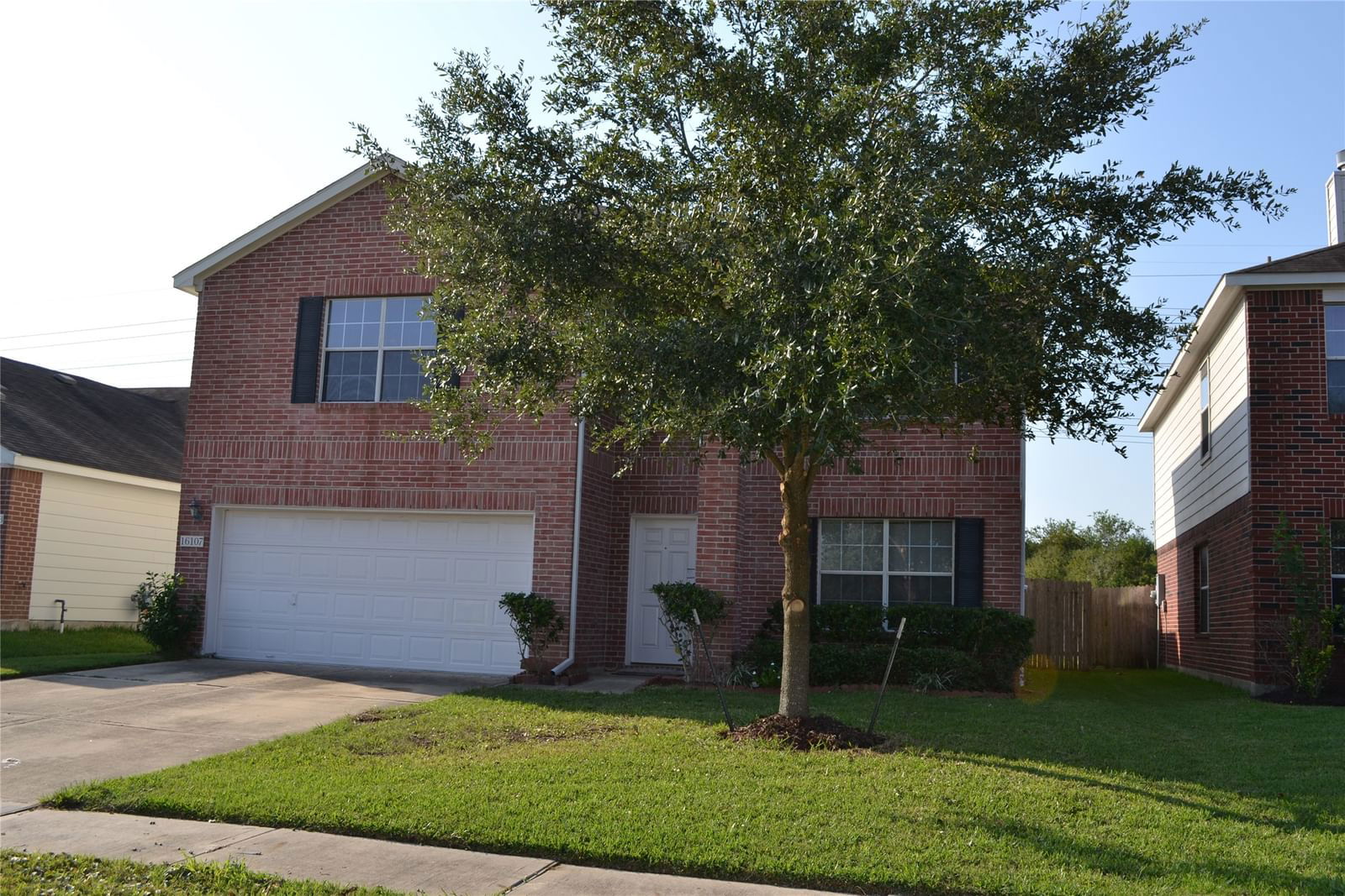 Real estate property located at 16107 Crooked Arrow, Fort Bend, Eaglewood Sec 8, Sugar Land, TX, US