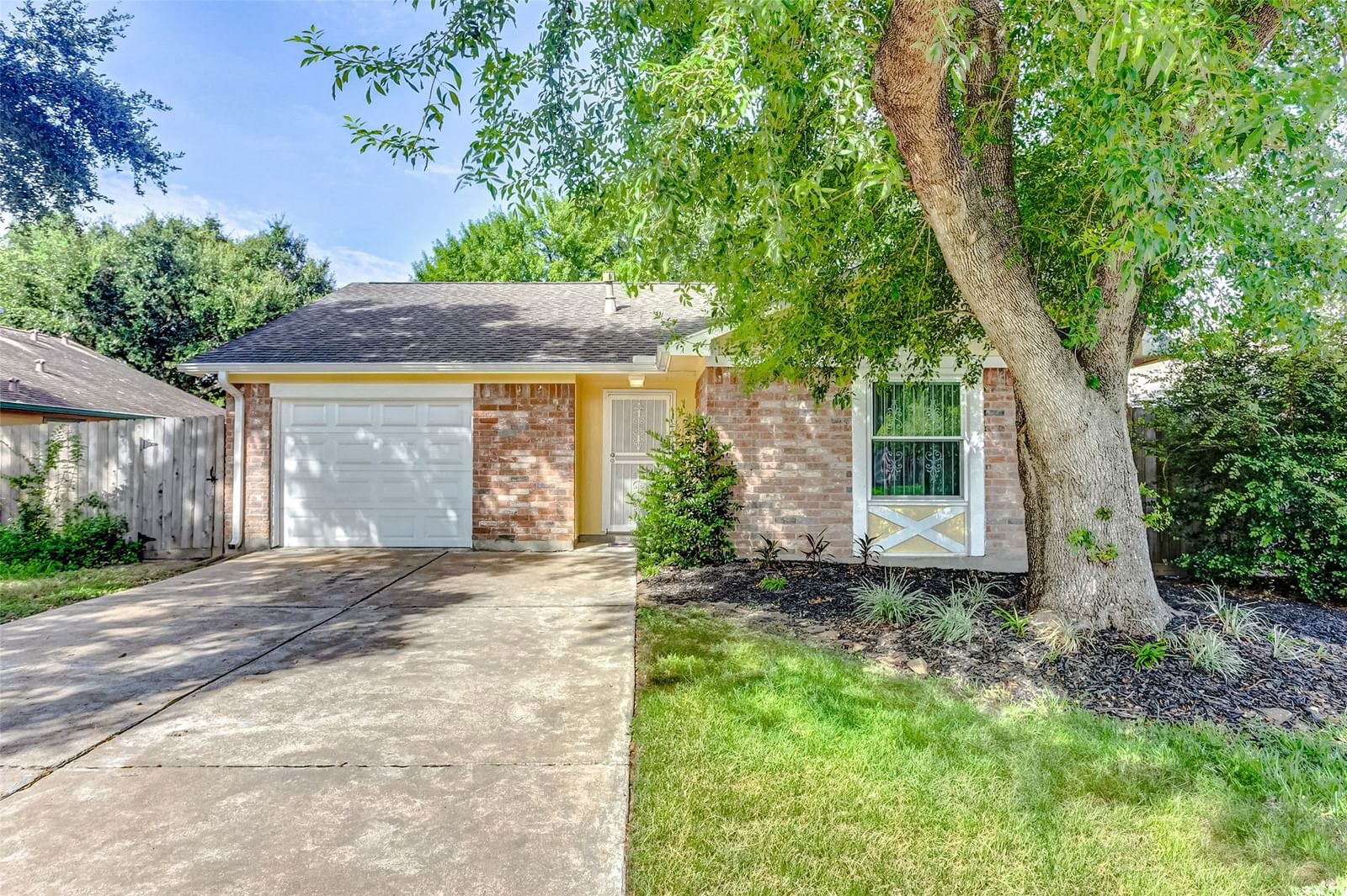 Real estate property located at 1038 Sierra Shadows, Harris, Silverstone Sec 01, Katy, TX, US