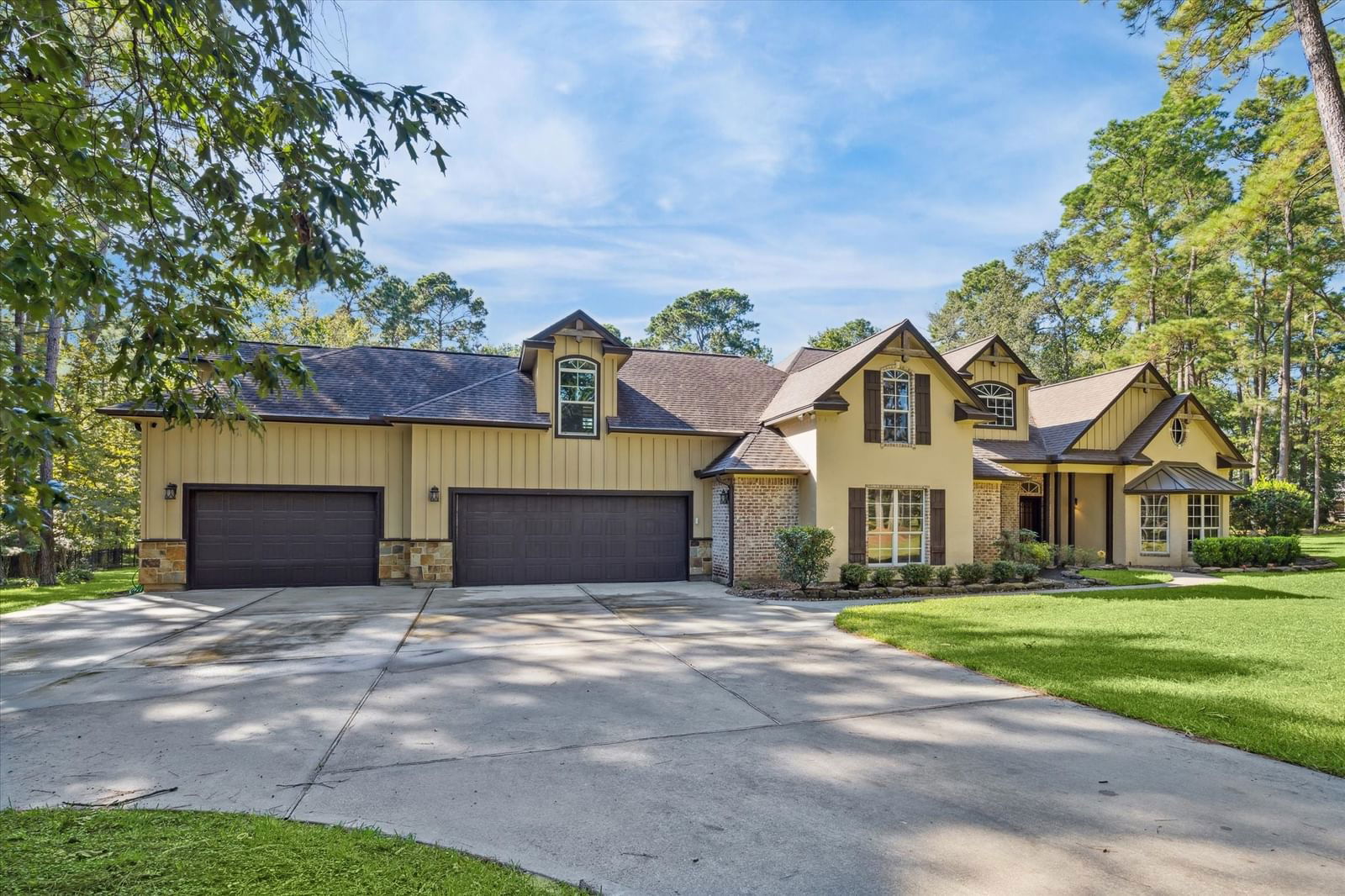 Real estate property located at 32919 Couples, Montgomery, Lake Windcrest 05, Magnolia, TX, US