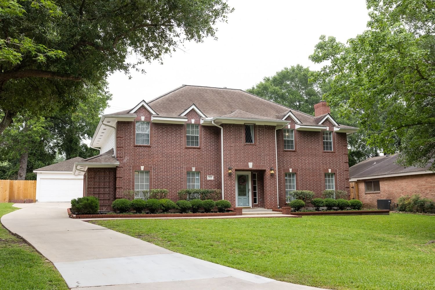 Real estate property located at 749 Holly Springs, Montgomery, River Plantation, Conroe, TX, US