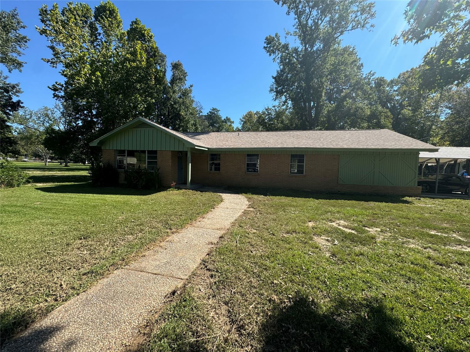 Real estate property located at 202 1st, Polk, Holleman Js, Livingston, TX, US