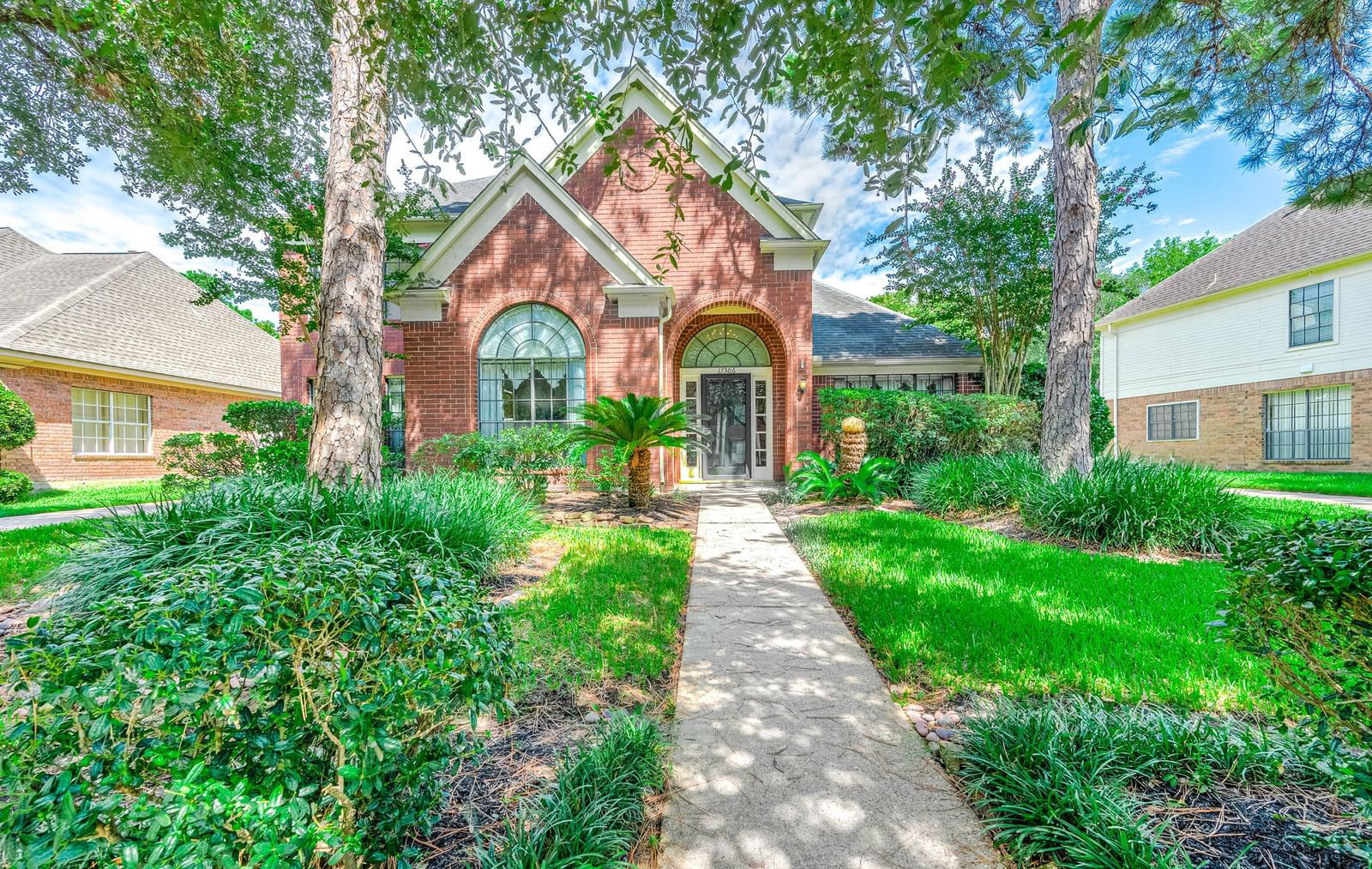 Real estate property located at 17306 Meadow Heights, Harris, Copperfield Westcreek Village, Houston, TX, US