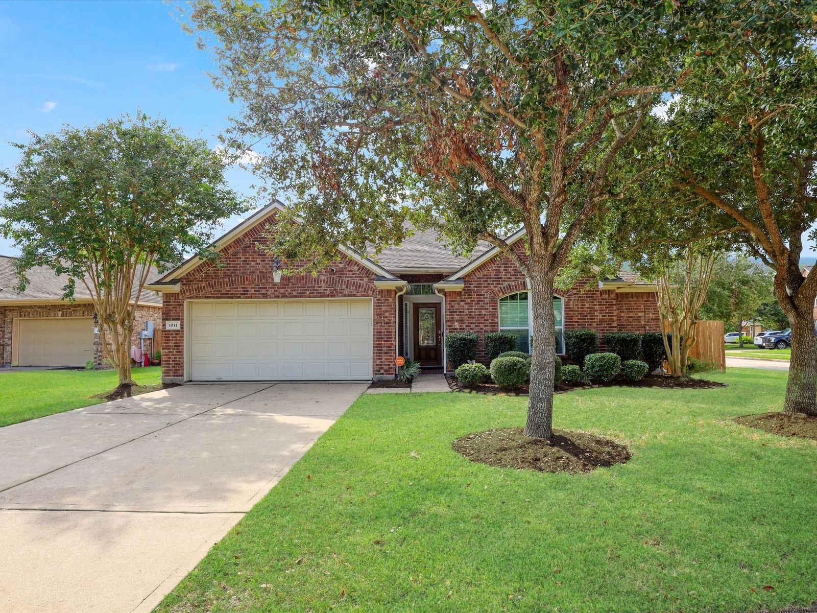 Real estate property located at 1011 Catania, Galveston, Tuscan Lakes Sec Sf 60-3-1, League City, TX, US