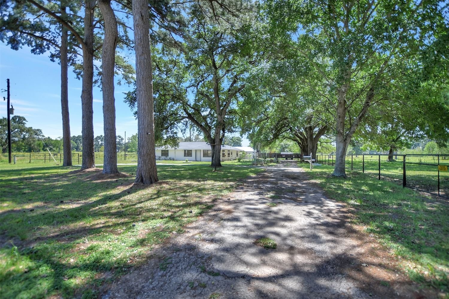 Real estate property located at 18723 FM 2920, Harris, Trs 23h & S23m, Tomball, TX, US