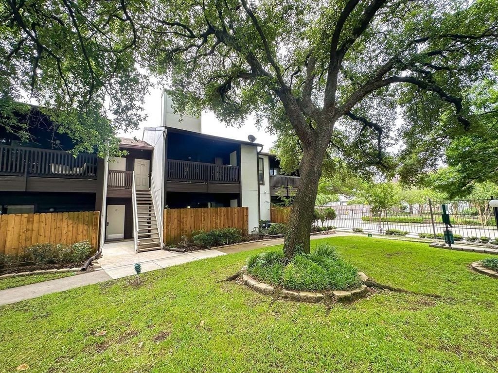 Real estate property located at 2601 Braeswood #1405, Harris, S Braeswood Condo Ph 01, Houston, TX, US