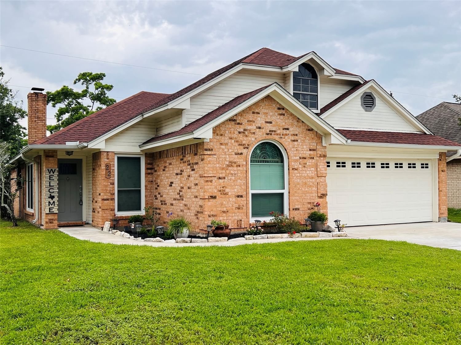 Real estate property located at 22 Alexander, Brazoria, Misty Meadow Angleton 375 I, Angleton, TX, US