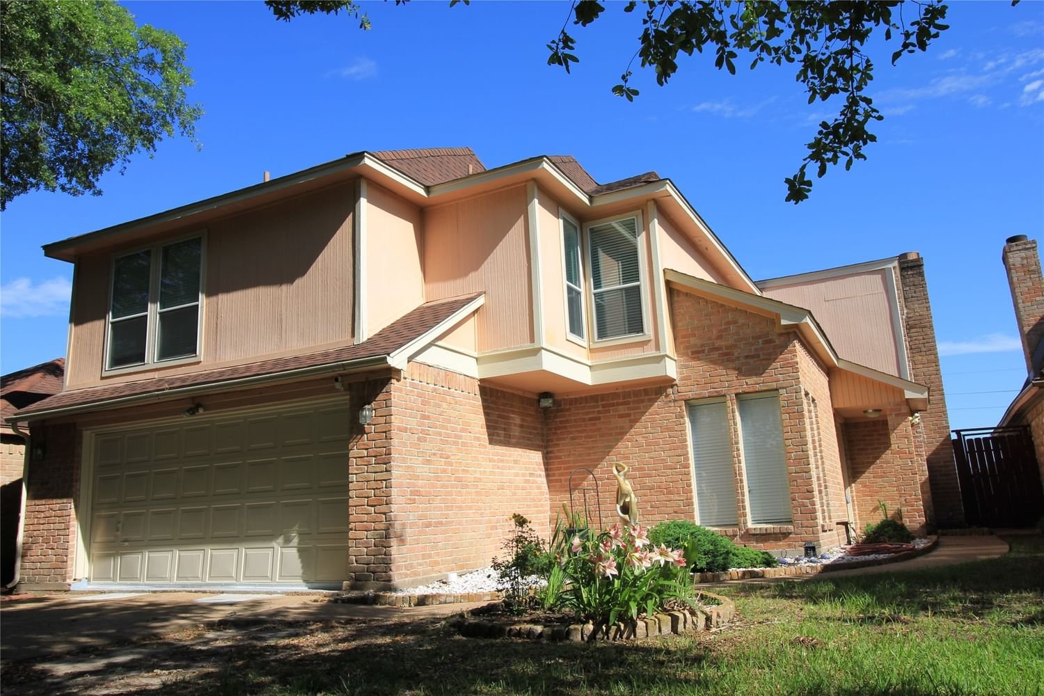 Real estate property located at 13846 Sheri Hollow, Harris, Westhollow Village, Houston, TX, US