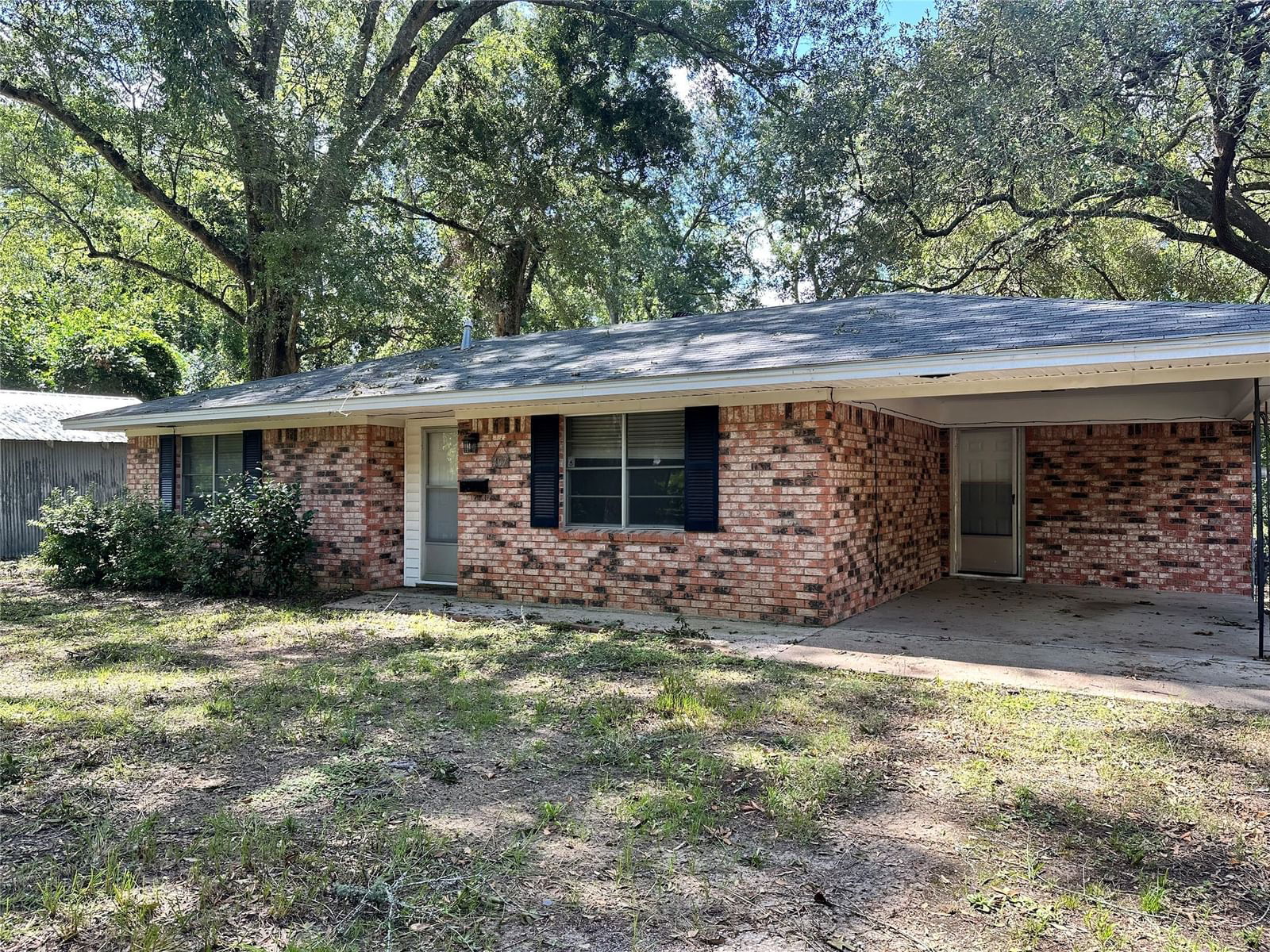 Real estate property located at 407 Live Oak, Tyler, n/a, Woodville, TX, US