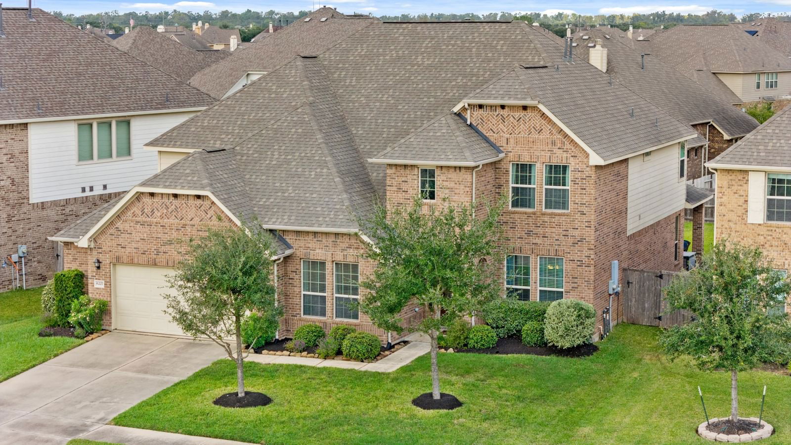 Real estate property located at 6227 Garden Lakes, Fort Bend, Enclave At Riverpark, Sugar Land, TX, US