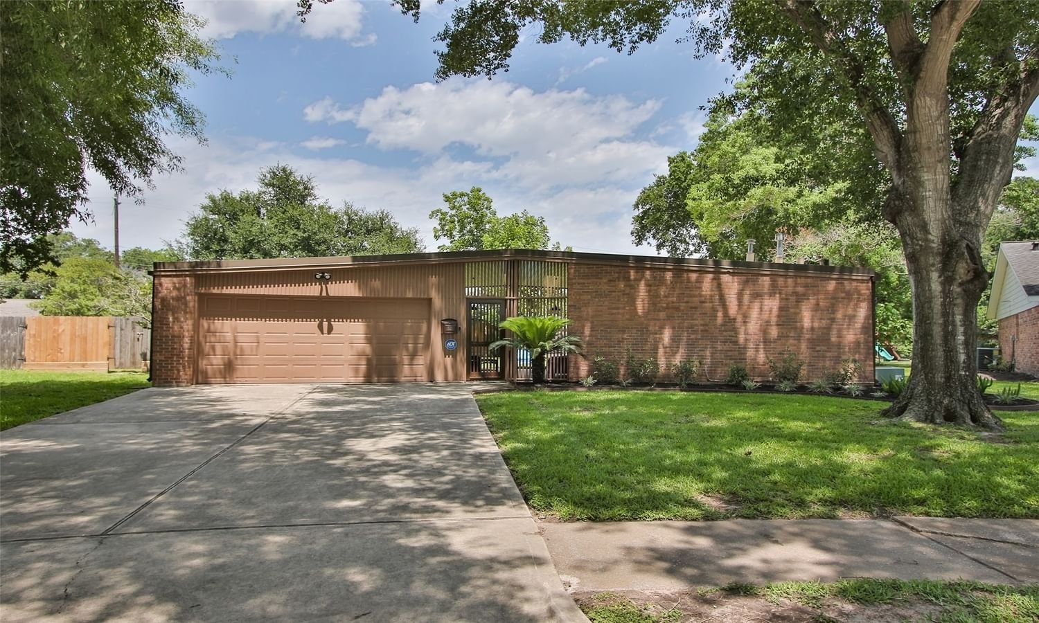 Real estate property located at 5210 Starkridge, Harris, Westbury Sec 01, Houston, TX, US