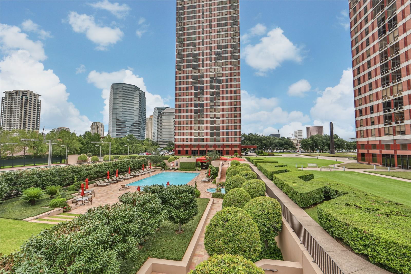 Real estate property located at 5100 San Felipe #61E, Harris, Four Leaf Towers Condo 22nd Am, Houston, TX, US