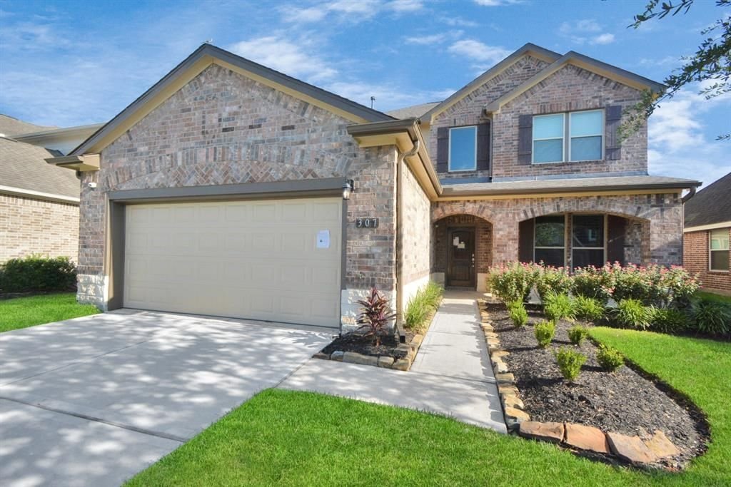 Real estate property located at 307 Lake Line, Brazoria, Kendall Lakes Sec 2, Alvin, TX, US