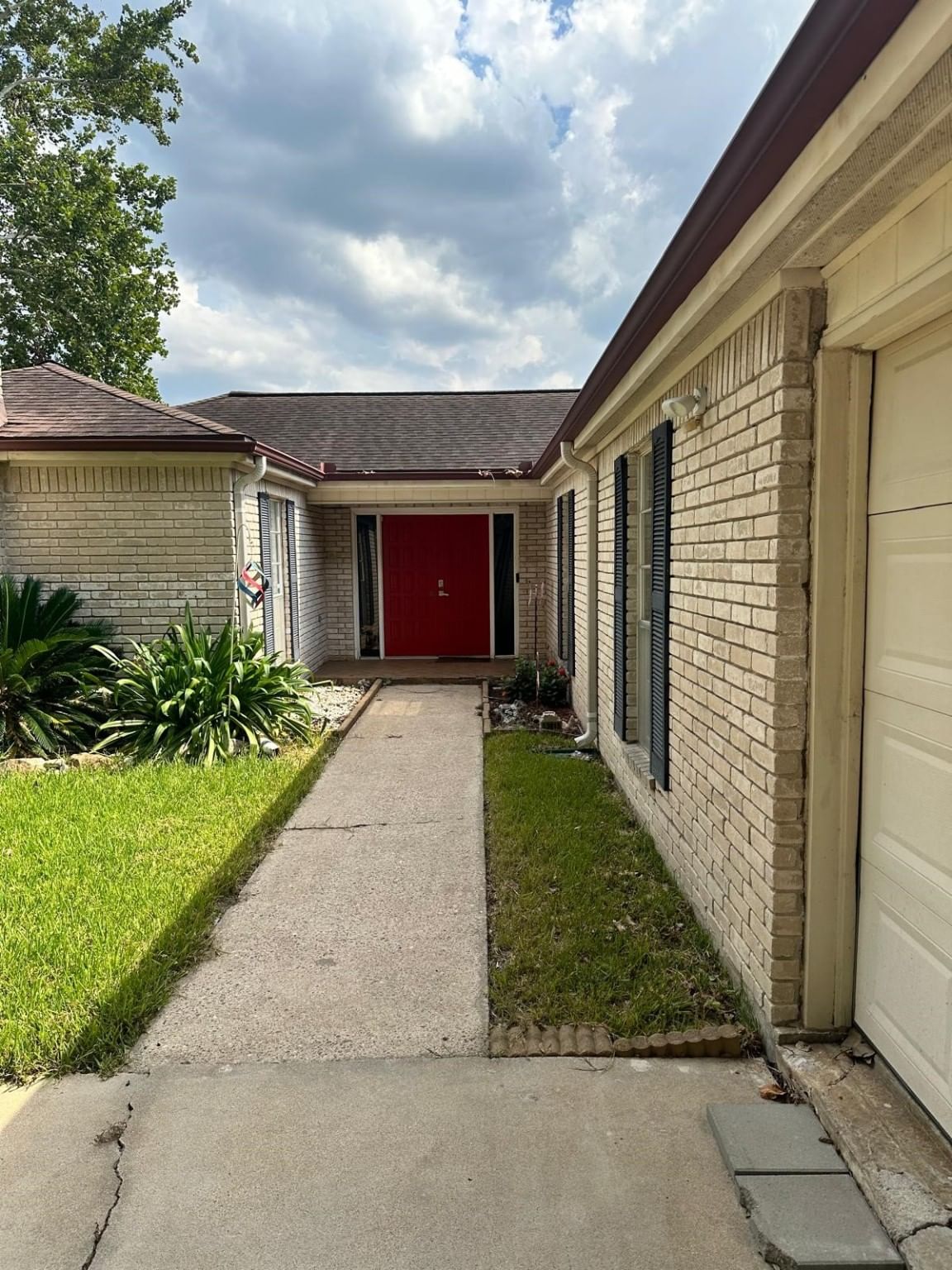 Real estate property located at 13815 Wickersham, Harris, Briar Park Sec 01 R/P U/R, Houston, TX, US