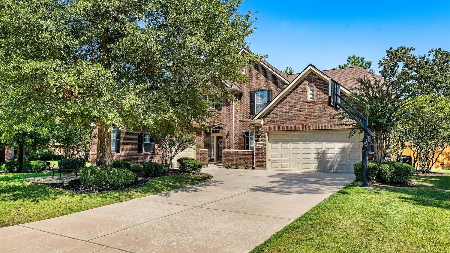 Real estate property located at 18 Lysander, Montgomery, The Woodlands, TX, US