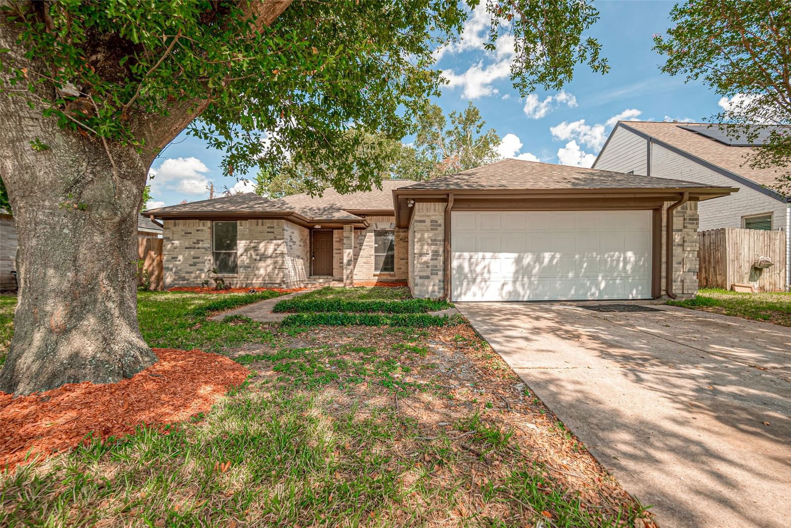 Real estate property located at 2522 Knights, Fort Bend, Kingsway, Stafford, TX, US